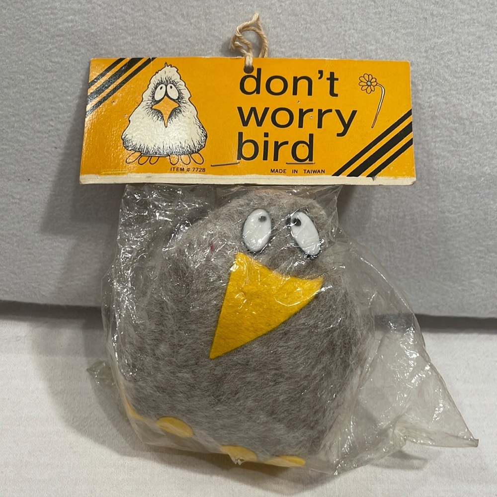 Vintage Don’t Worry Bird Plush Item#7728 NEW!